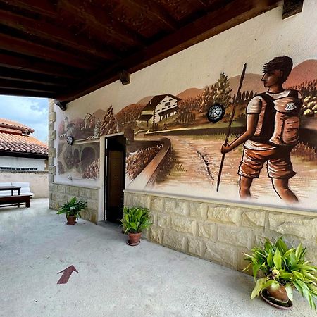 Albergue San Nicolas Larrasoana Exteriér fotografie